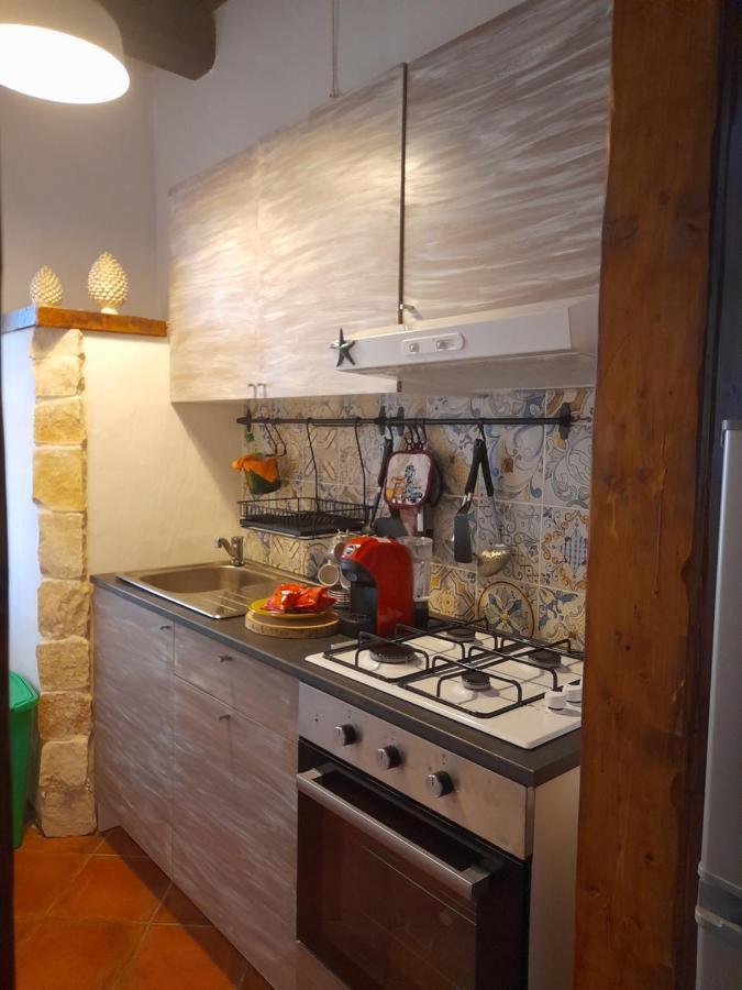 מרצאממי La Casetta Di Tina מראה חיצוני תמונה